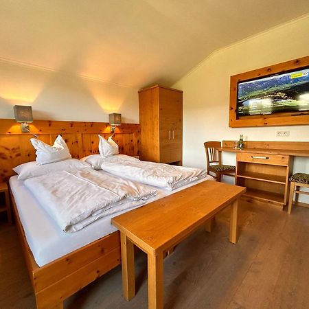 La Montana - Ski & Hiking Lodge Schladming Bagian luar foto