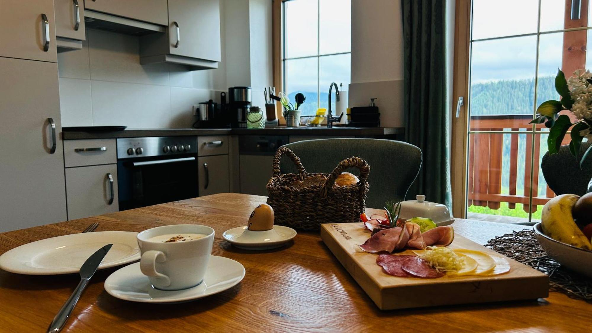 La Montana - Ski & Hiking Lodge Schladming Bagian luar foto